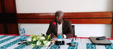 Raymond Ndong Sima, ancien premier ministre  du Gabon.